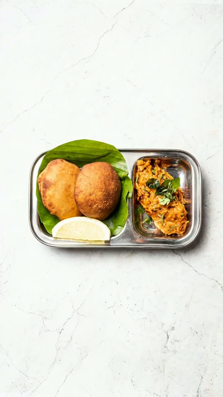 Mangalore Bun & Crab Sukkha